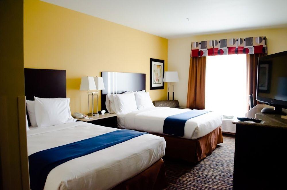 Holiday Inn Express & Suites Denver North - Thornton By Ihg Buitenkant foto